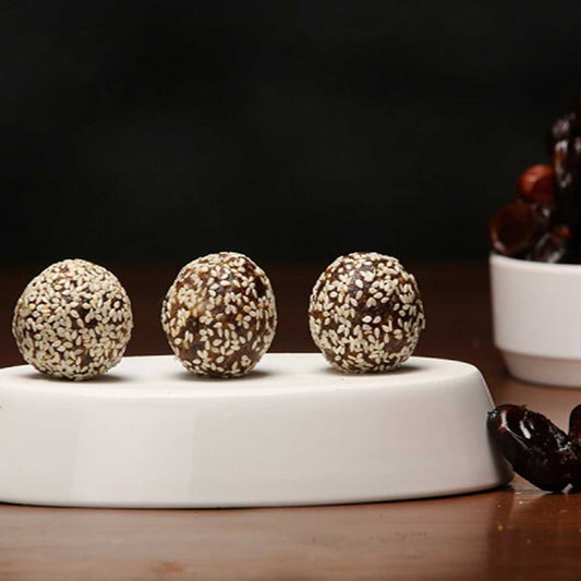 Dry Fruit Laddu (2 Pcs) 60gms